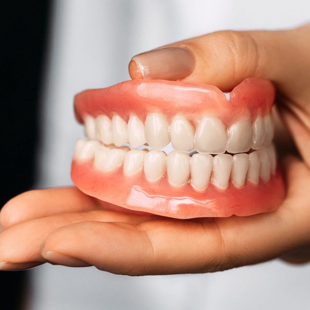 Protesi dentarie: ritrova il sorriso